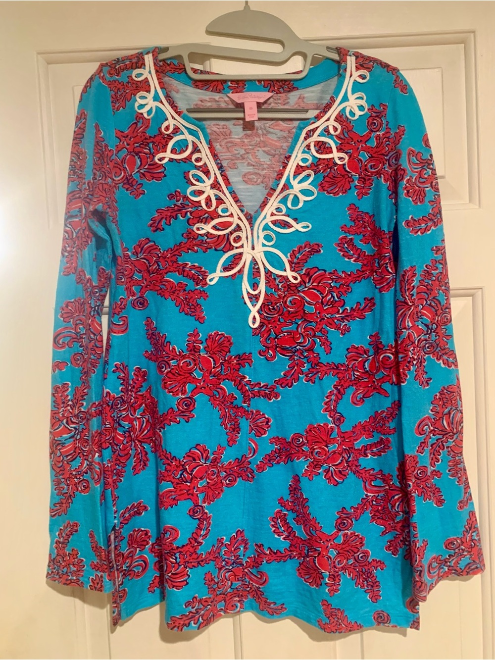 Lilly Pulitzer Turquoise Long-Sleeve V-Neck Top with Red Floral Print XS